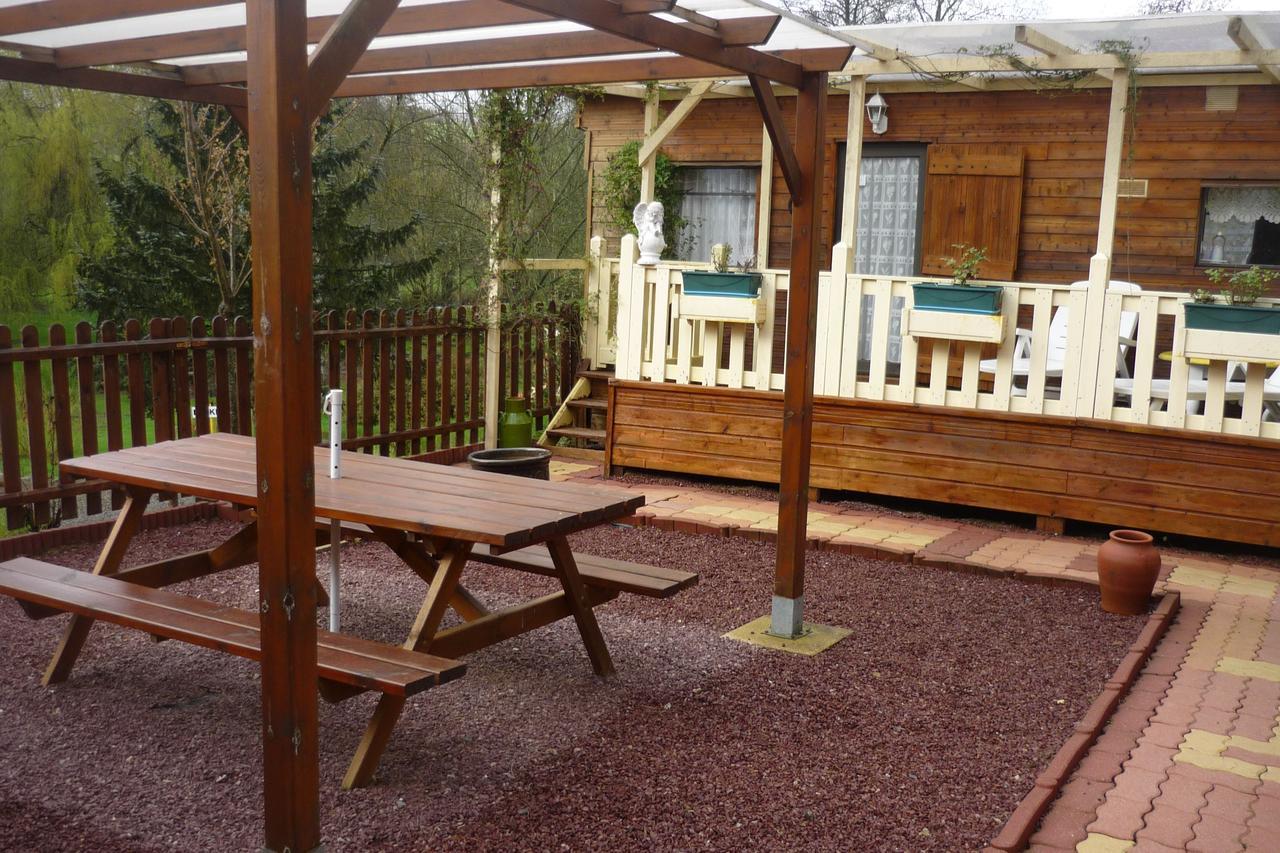 Mobile Home Le Clos de See Chérencé-le-Roussel Extérieur photo